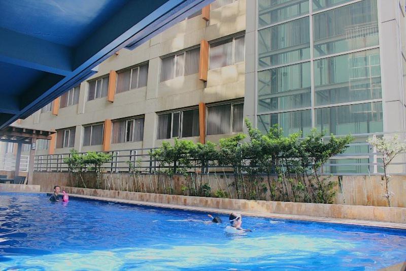 2 Bedroom Condo Unit With City And Mountain View Cebú Exterior foto