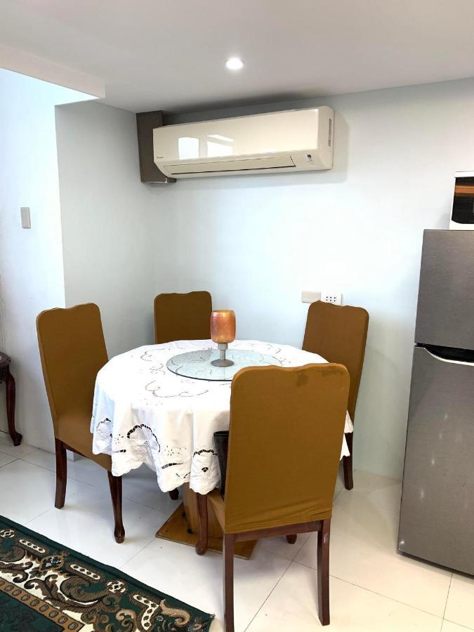 2 Bedroom Condo Unit With City And Mountain View Cebú Exterior foto