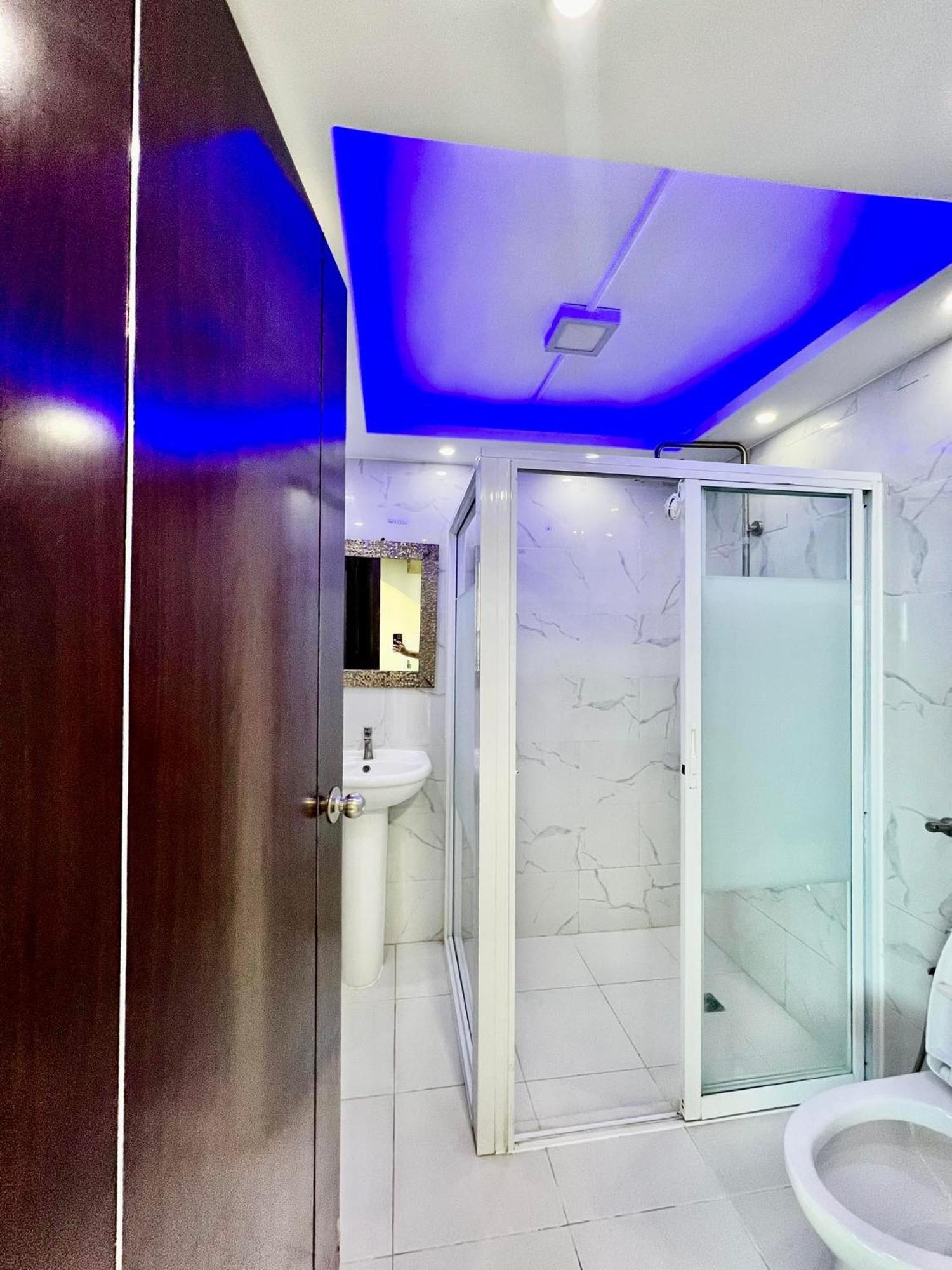 2 Bedroom Condo Unit With City And Mountain View Cebú Exterior foto